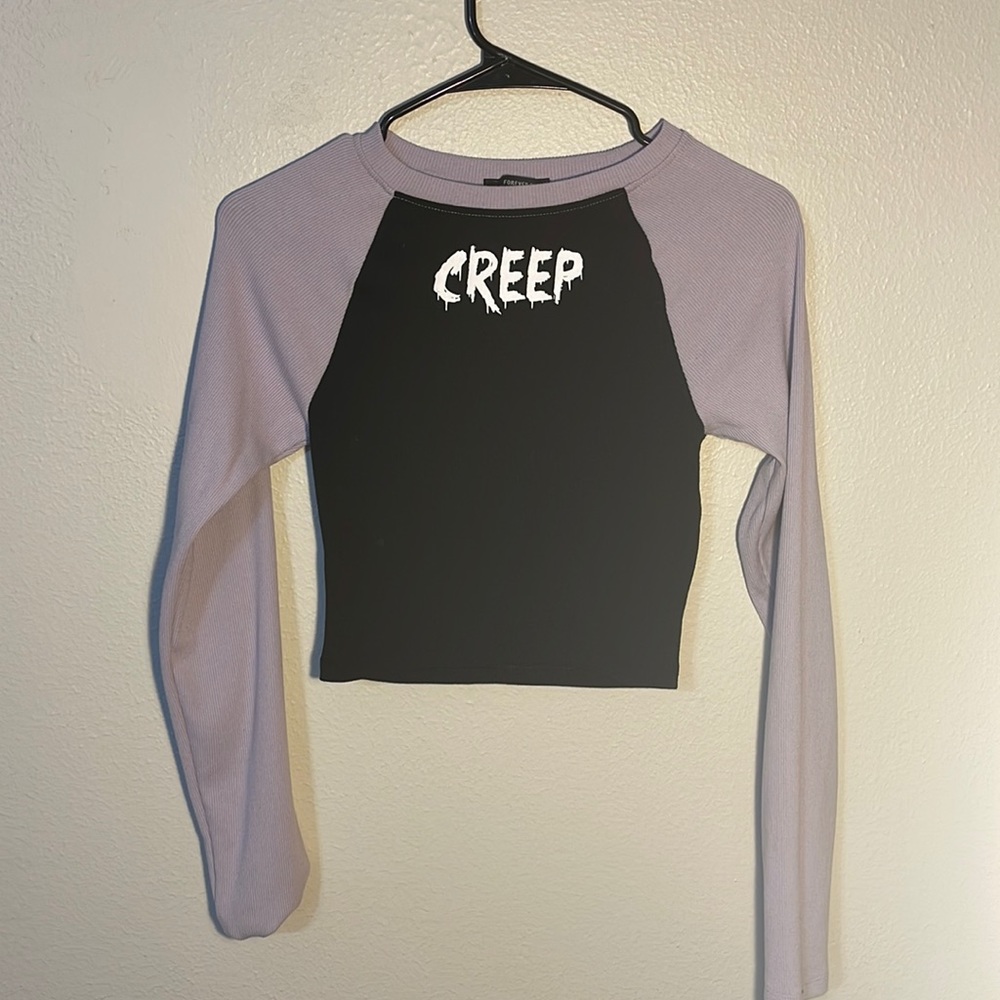 Long sleeve crop top